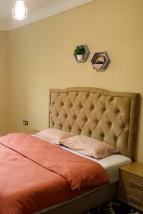 Fantastique Appartement Nouveau meublé avec WIFI & NETFLIX à proximité du MARJANE